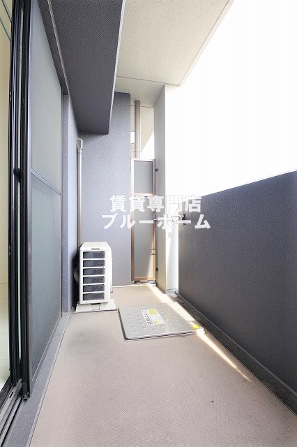 バルコニー　ゆとりのあるバルコニー！