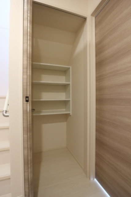 収納　玄関　収納