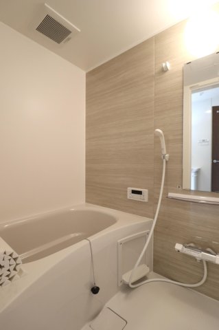 バス・シャワールーム　浴室