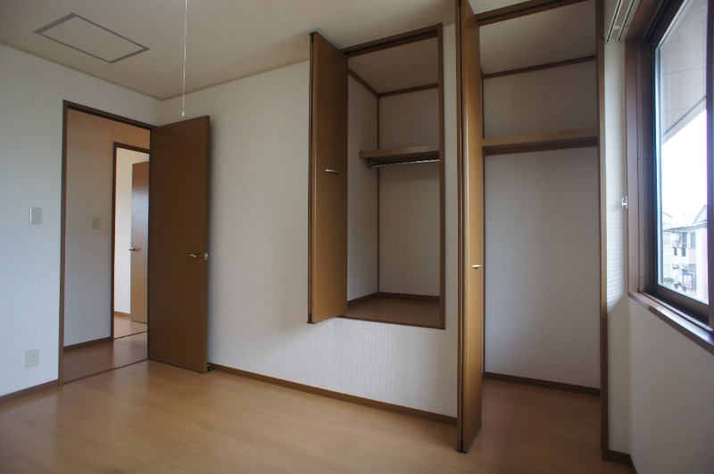 収納　クローゼット