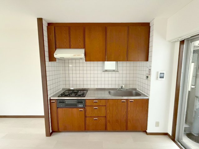 キッチン　ガスコンロ付