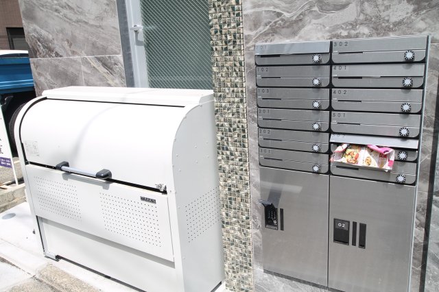 その他共有部分　ゴミ置き場・宅配ボックス