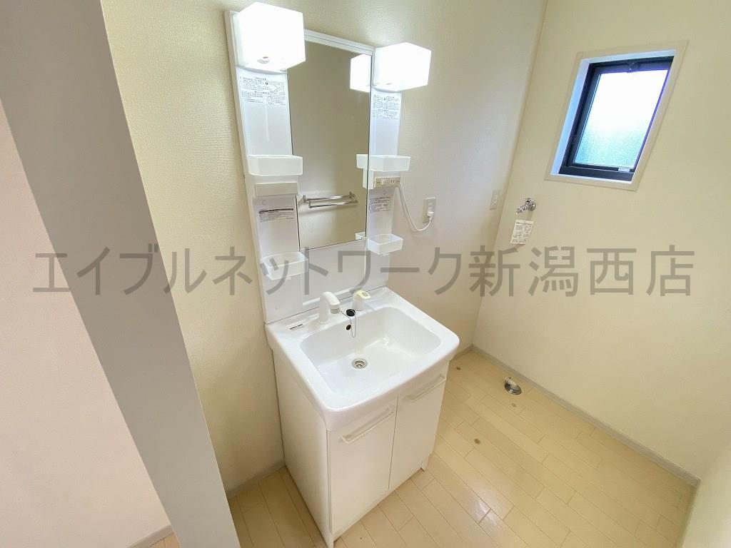 洗面設備　参考写真