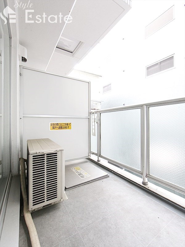 バルコニー　バルコニー