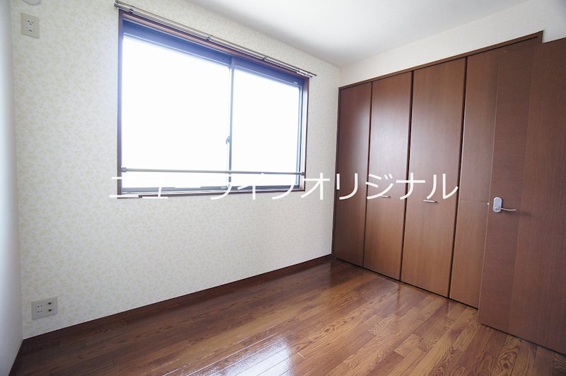 その他部屋・スペース　4.5帖の寝室です。