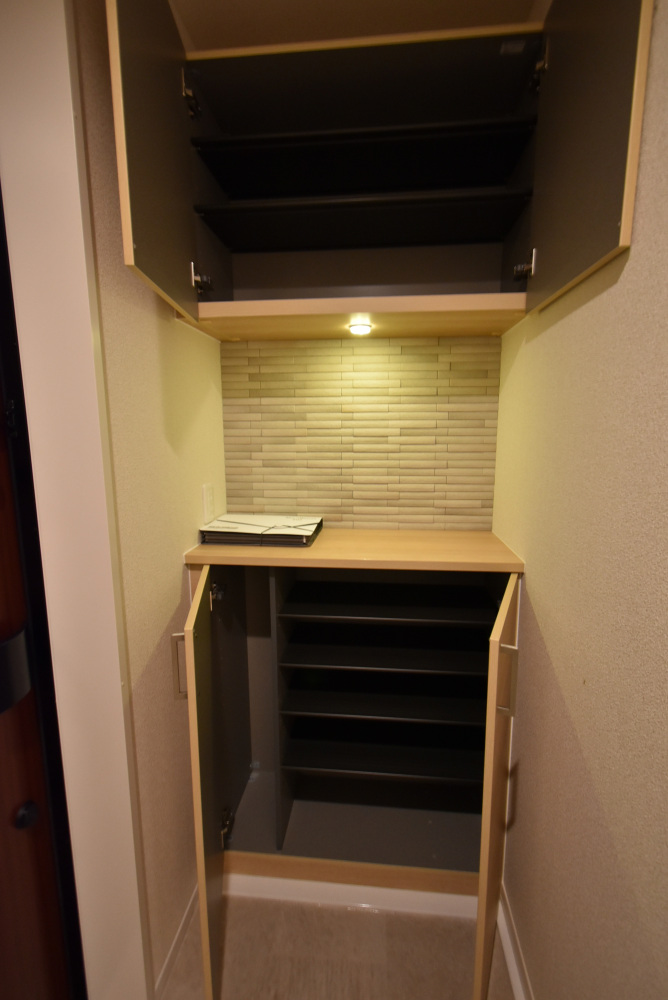 Sha Maison cinqの玄関写真