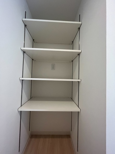 収納　同物件別号室