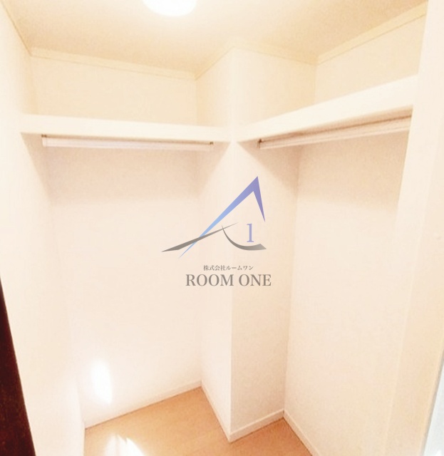 収納　ウォークインクローゼットです。