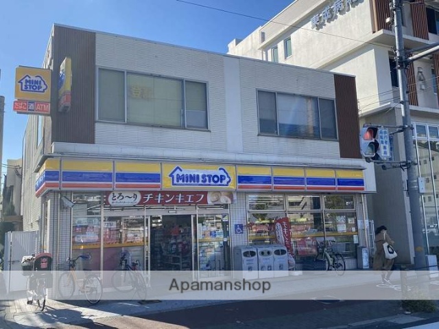 コンビニ　ミニストップ（コンビニ）まで74m