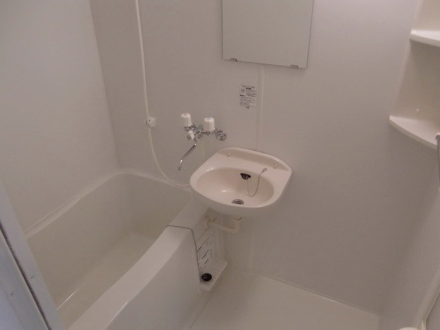 バス・シャワールーム　水周りはやっぱり大事ですよね。