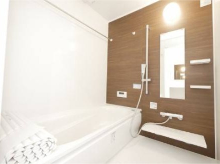 バス・シャワールーム　一日の疲れを癒しましょう。