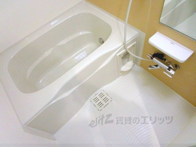 バス・シャワールーム　風呂