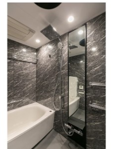 バス・シャワールーム　バスルーム