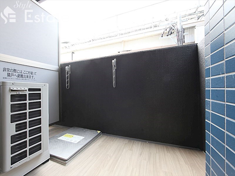 バルコニー　バルコニー