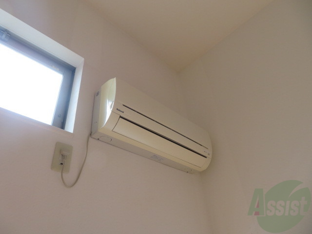 その他設備　エアコンが設置されているので、入居日から利用できます。