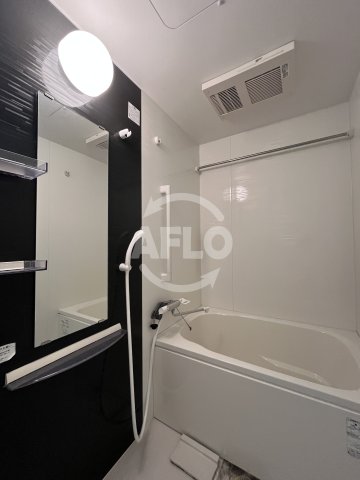 バス・シャワールーム　アリビオ江坂南金田　浴室