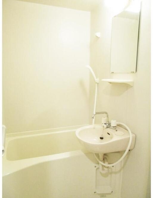 バス・シャワールーム　清潔感のある快適バスルーム♪