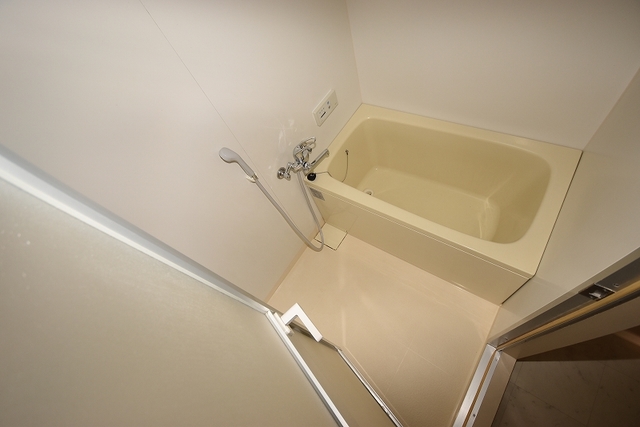 バス・シャワールーム　お風呂