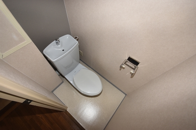 トイレ　トイレ