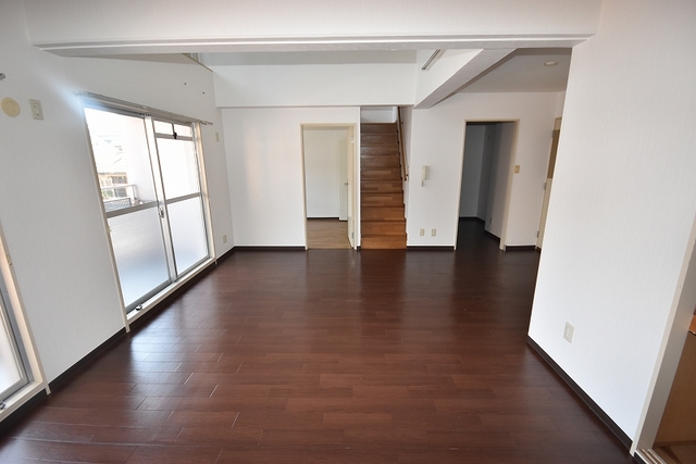 居室・リビング　リビング