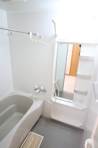 バス・シャワールーム　お風呂です