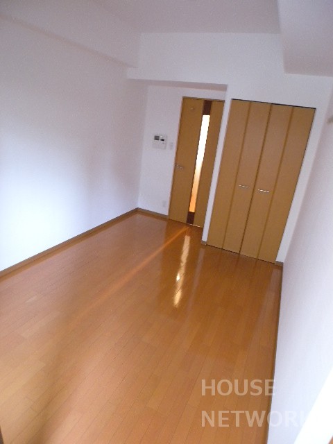 居室・リビング　ホームページも公開中「京都賃貸ハウスネットワーク」