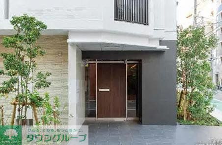 エントランス　エントランス