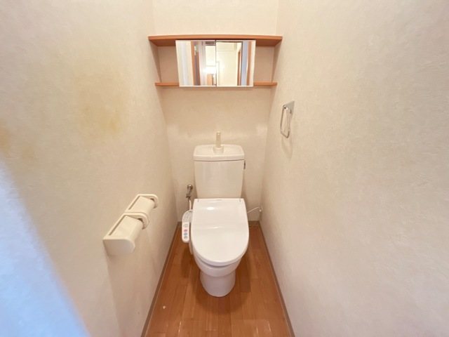 トイレ　きれいなトイレです