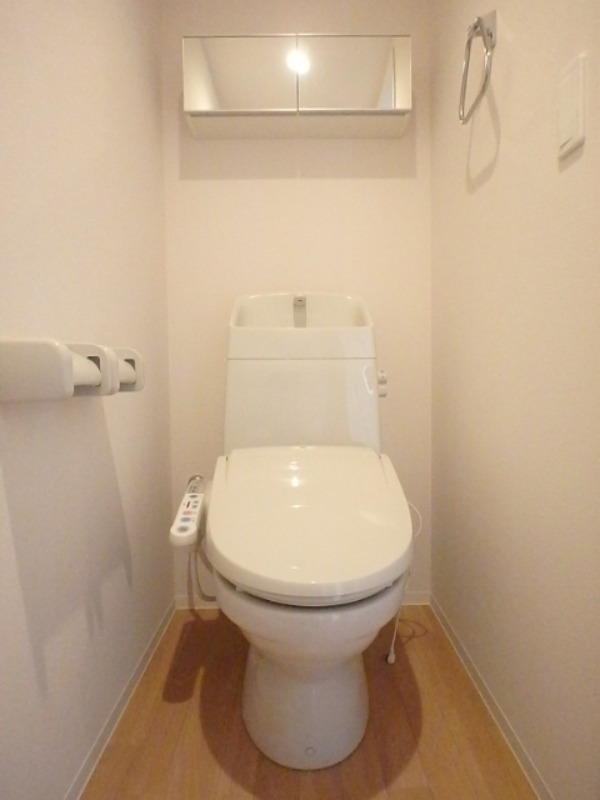 トイレ　図面と現状に相違がある場合には現状を優先