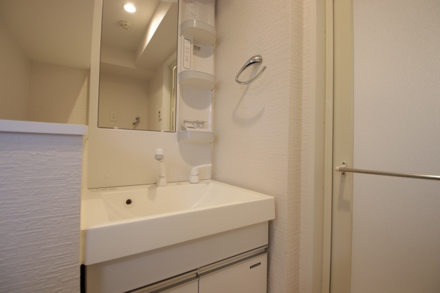 洗面設備　※別室の参考写真の為、現況優先です。