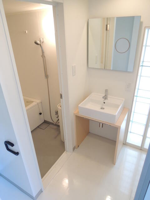 洗面設備　※別部屋参考写真