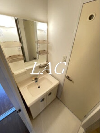 洗面設備　洗面台です。