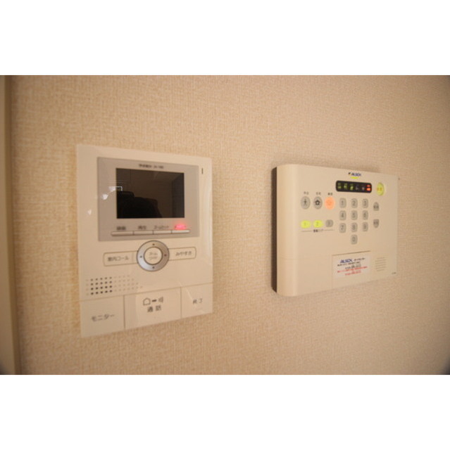 セキュリティ　写真は１０１号室になります。