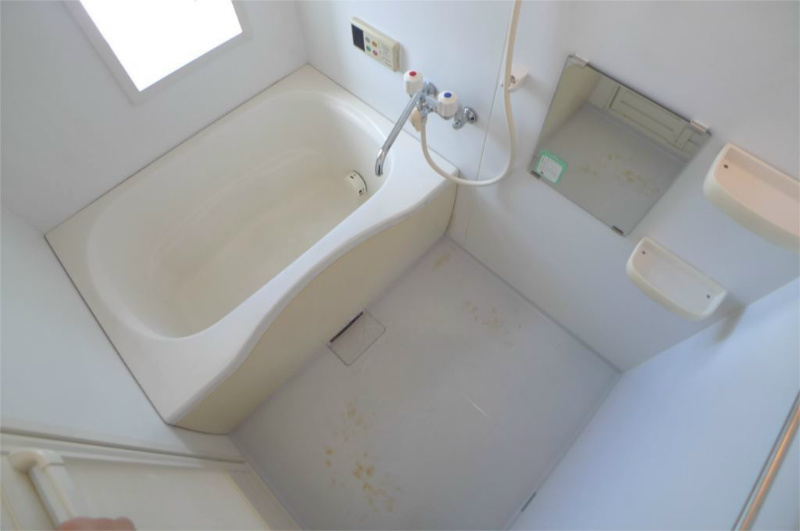 バス・シャワールーム　写真は201号室