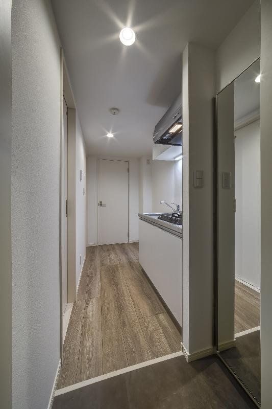 robot home 南花園の玄関写真