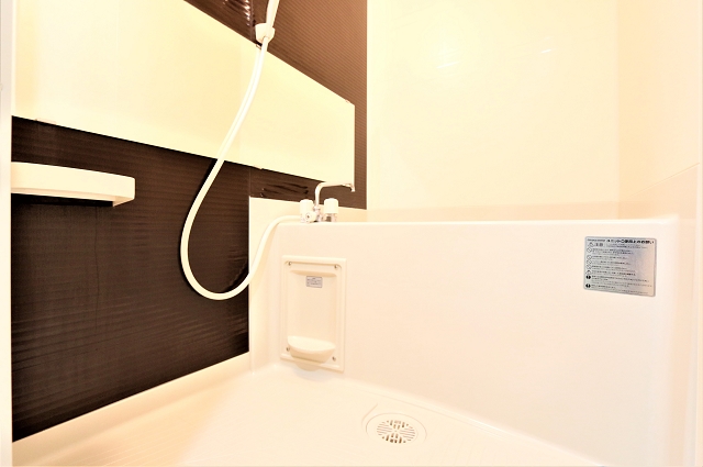 バス・シャワールーム　一日の疲れを癒やしてください