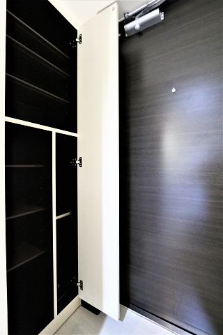 その他　沢山収納可能なシューズボックスです