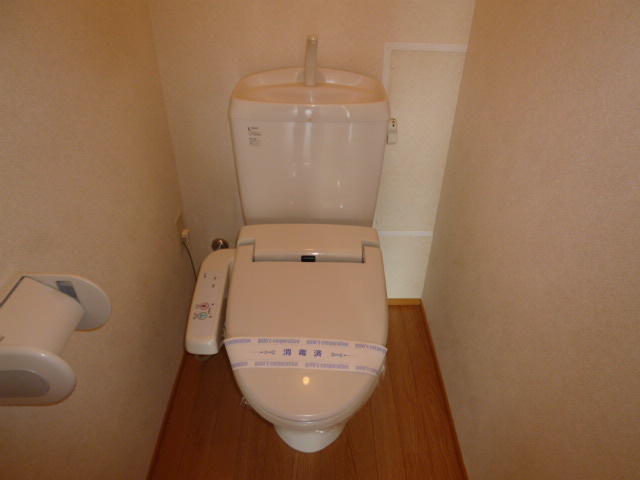 トイレ　シャワー付きトイレ