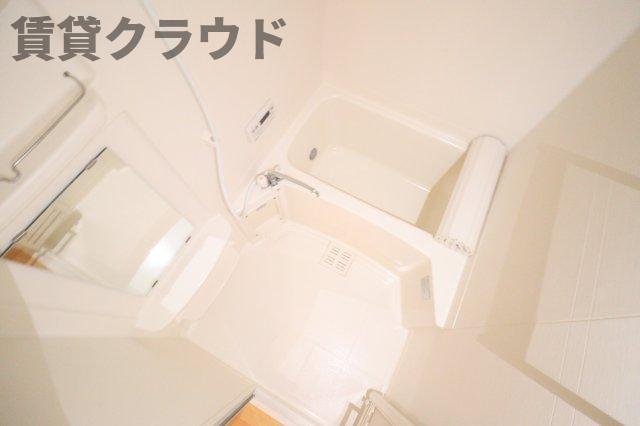 バス・シャワールーム　一日の疲れを癒やしてくれるバスルーム♪