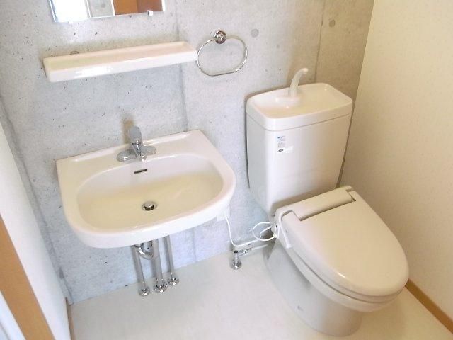 洗面設備　お洒落なパウダールーム