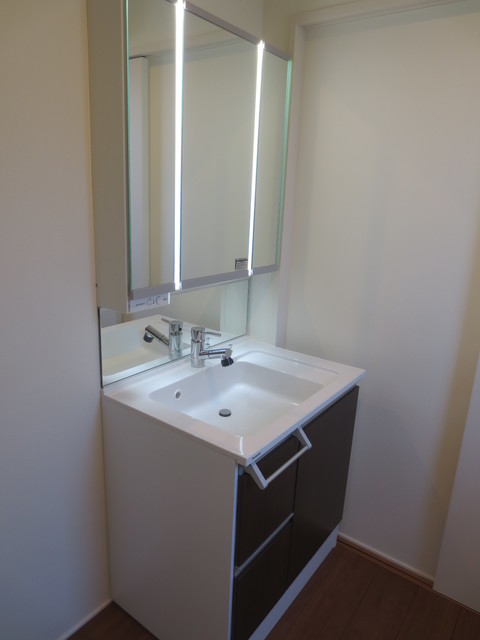 洗面設備　★３面鏡★