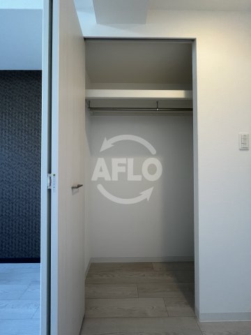 収納　Luxe東三国west　クローゼット