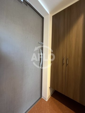 玄関　Luxe東三国west　玄関