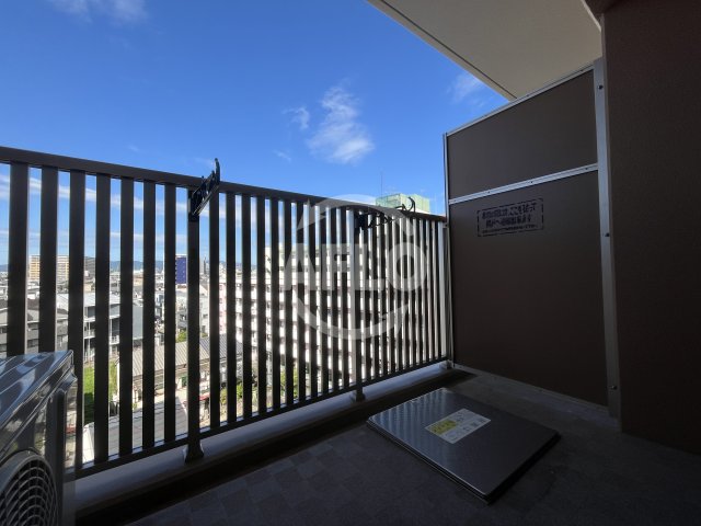 バルコニー　Luxe東三国west　バルコニー