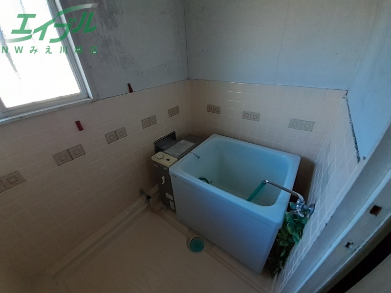 バス・シャワールーム　別部屋参考写真です