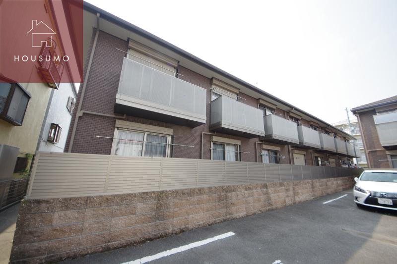 建物外観　落ち着いた雰囲気の外観です