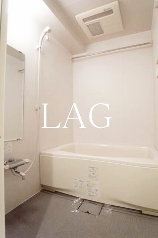 バス・シャワールーム　お風呂です。