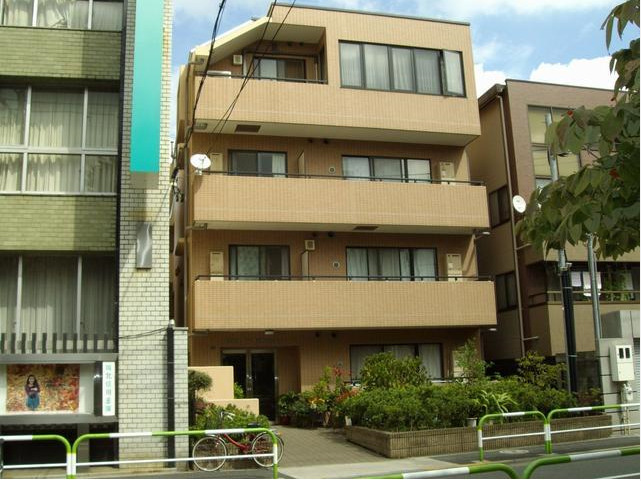 建物外観　ジャルダンド駒込302 北区中里2