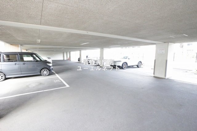 駐車場　敷地内駐車場あり◎