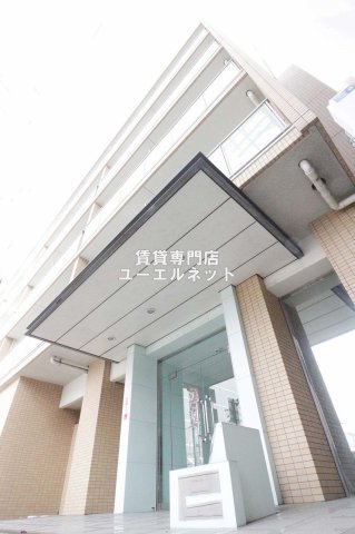 建物外観　シンプルで洗練されたデザインが毎日の暮らしに心地よさをプラス